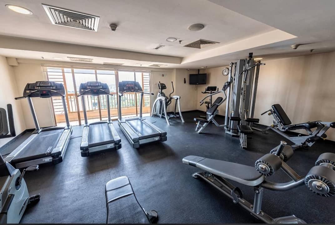 SUNWAY PYRAMID RESORT EXCLUSIVE FAMILY SUITES 5-6 Pax Petaling Jaya Exterior foto