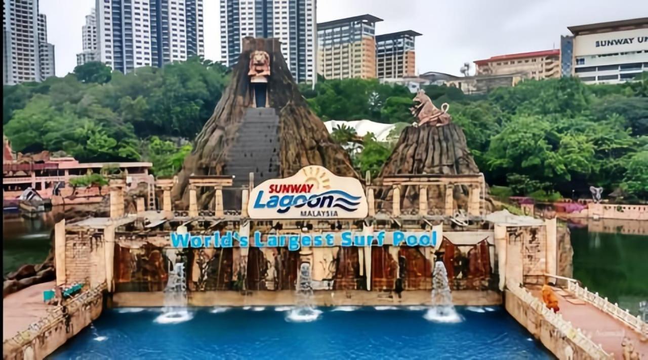 SUNWAY PYRAMID RESORT EXCLUSIVE FAMILY SUITES 5-6 Pax Petaling Jaya Exterior foto