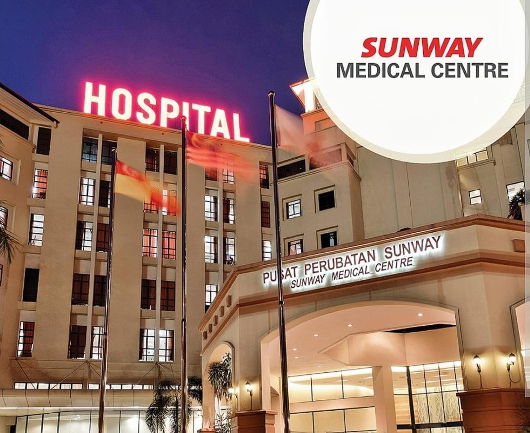 SUNWAY PYRAMID RESORT EXCLUSIVE FAMILY SUITES 5-6 Pax Petaling Jaya Exterior foto